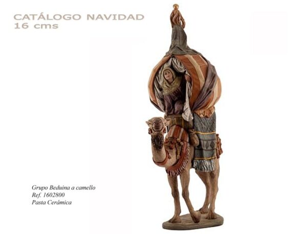 Grupo beduina a camello. 16 cm